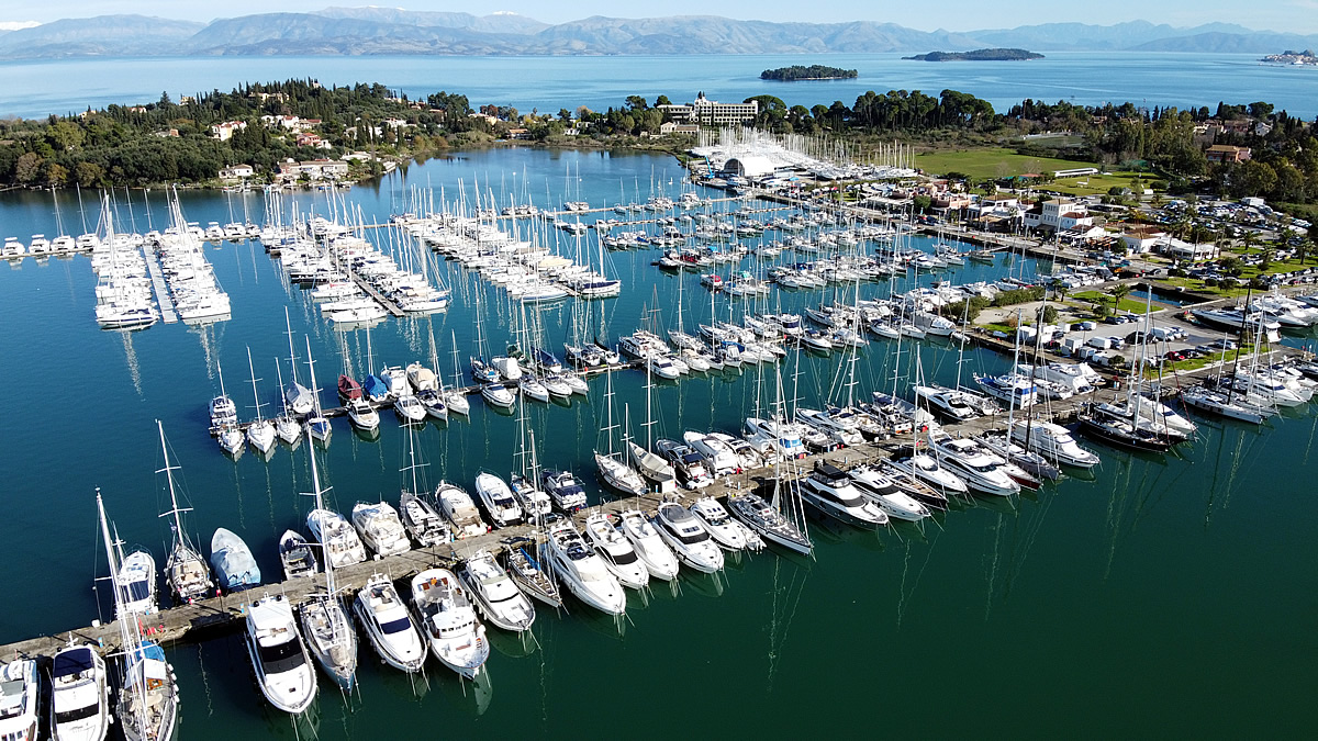 Boat Rentals gallery 1